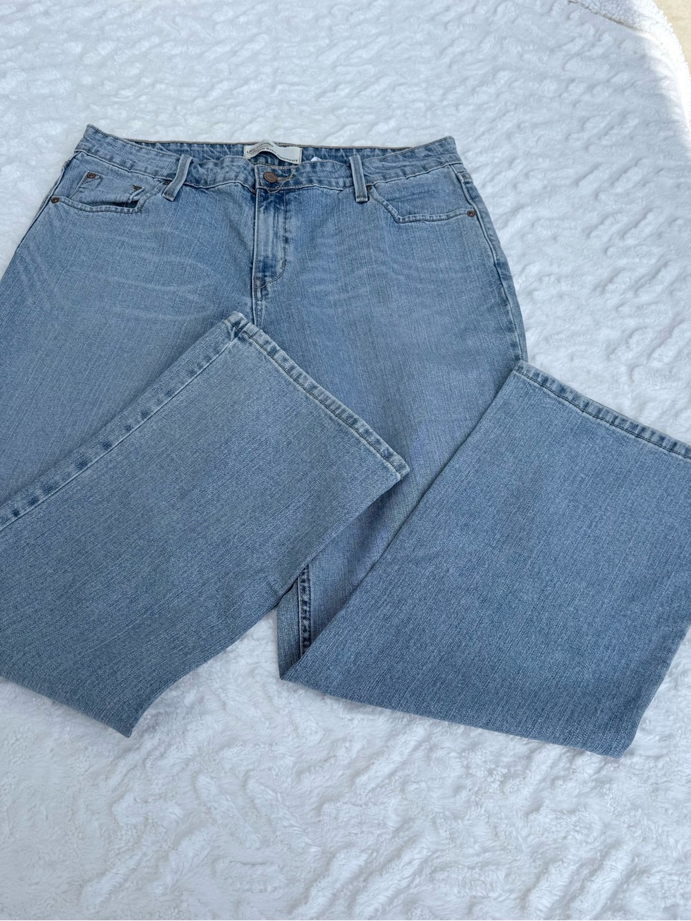 Levi Strauss Signature Mid Rise Bootcut Blue Jeans - Size Misses 16 Short